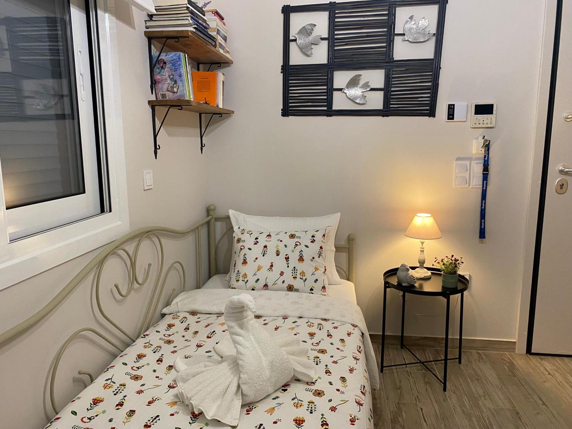 Philia Apartment Artemida  Ngoại thất bức ảnh